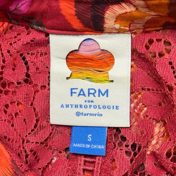 Farm Rio Red Size Small Blouse Short Puff Sleeves Floral Top Lace Trim - Picture 4 of 7